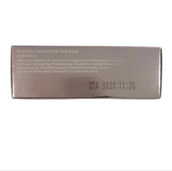 FREE WITH ANY PURCHASE: Foundation Skin Base - Picture 2 of 3